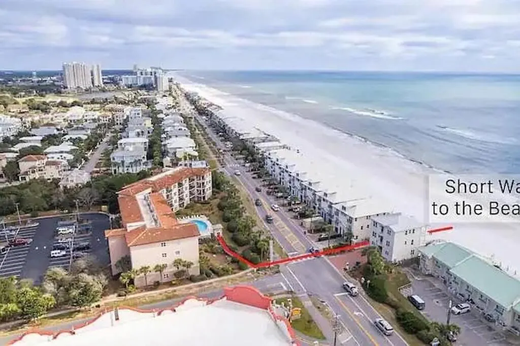 Apartment Miramar Beach - Steps From Private Beach Access! Destin