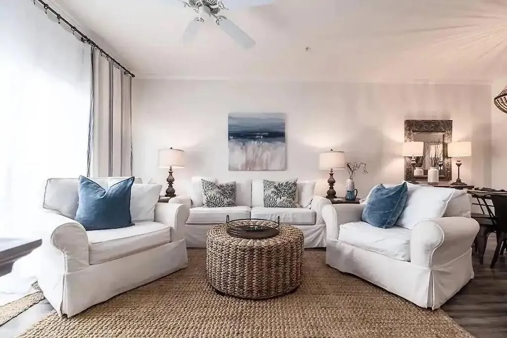 Miramar Beach - Steps From Private Beach Access! Destin